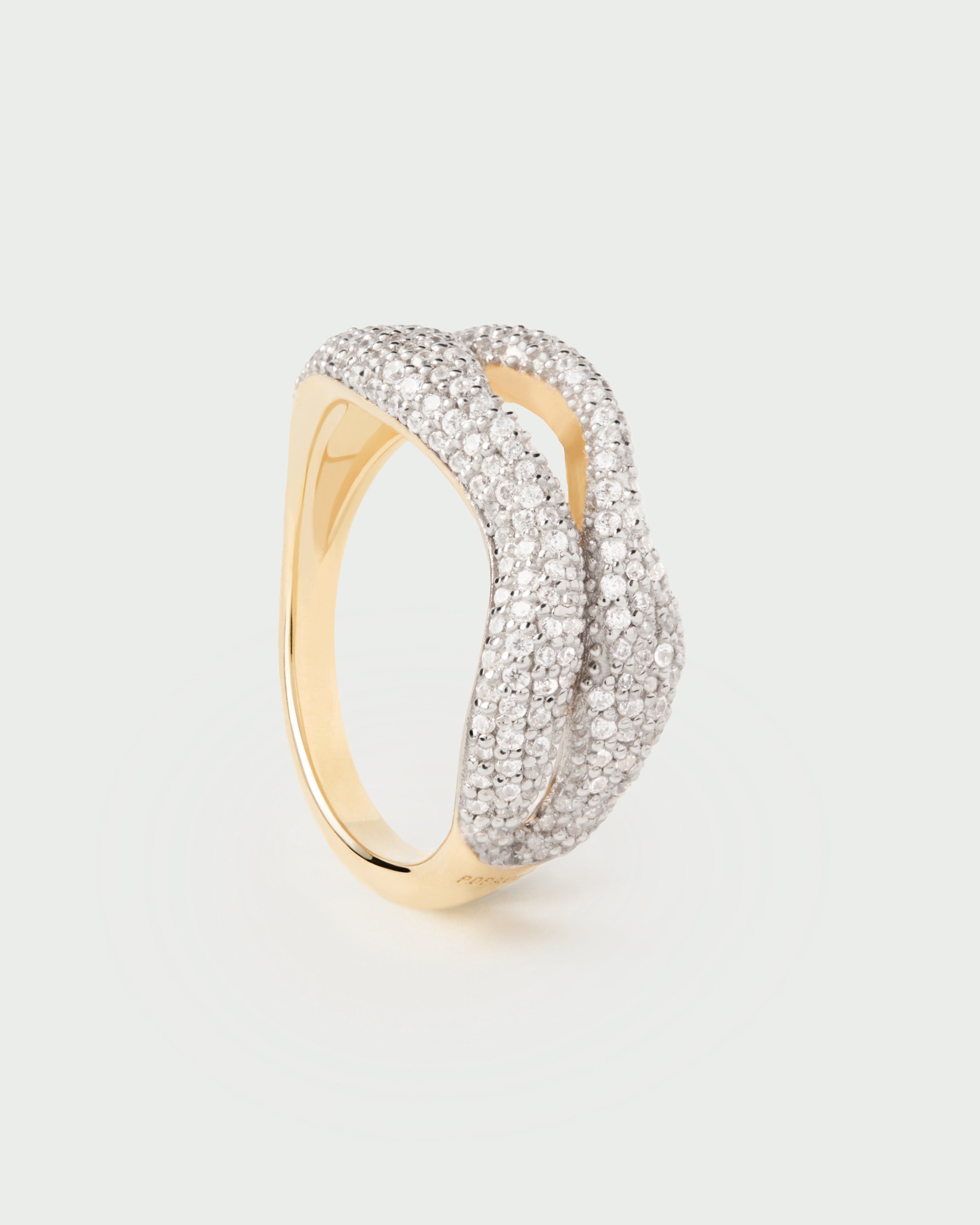 Sortija de Diamantes Pavé con Diseño Sensorial