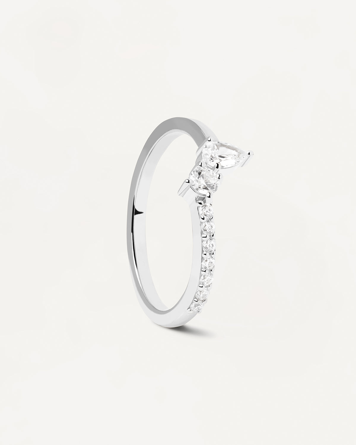 Anillo de Plata Ley 925 Ava para Mujer - Diseño Elegante con Detalles Brillantes