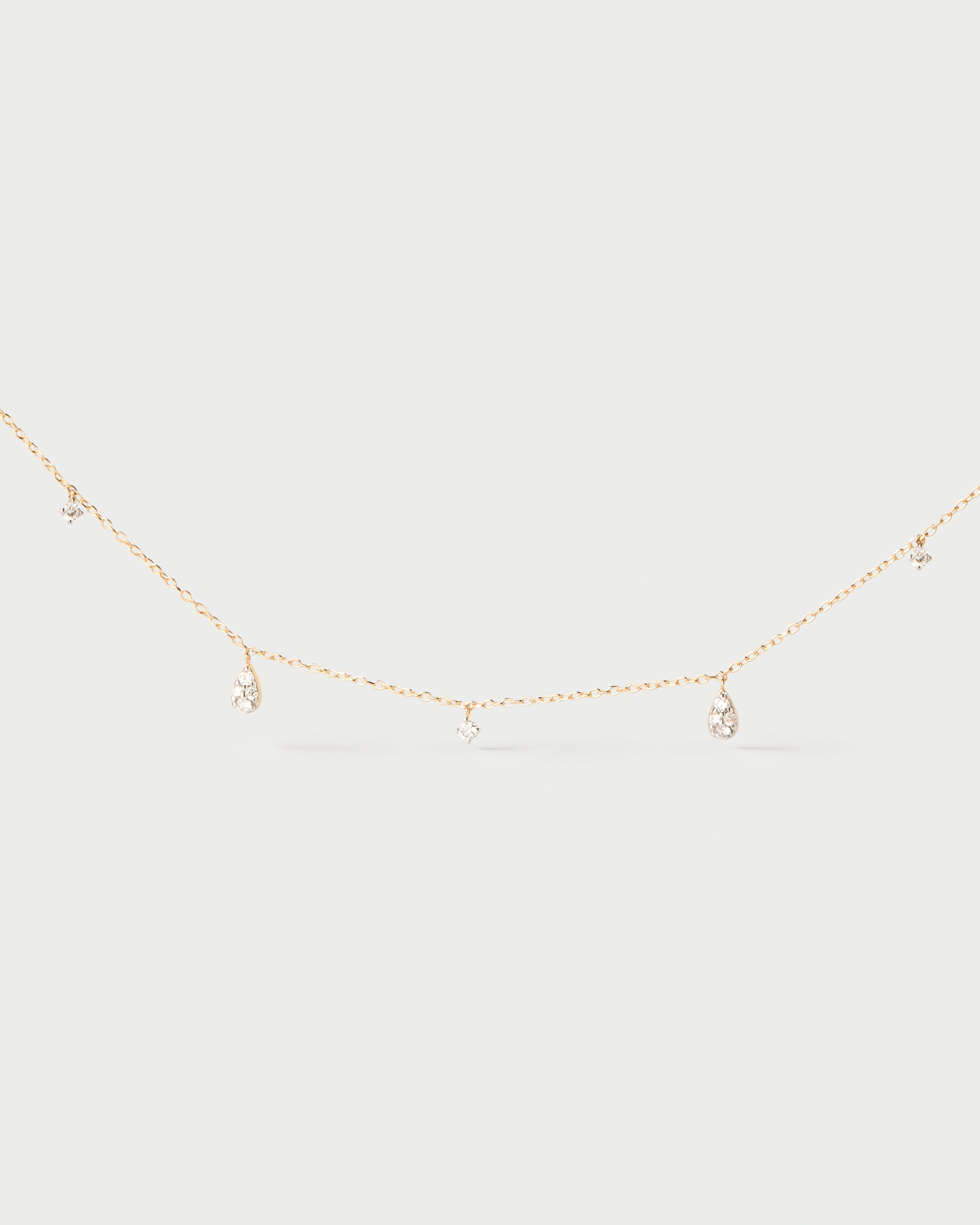 Collar de Arena con Brillantes y Oro Amarillo - Joyería Elegante de Diseño Exclusivo