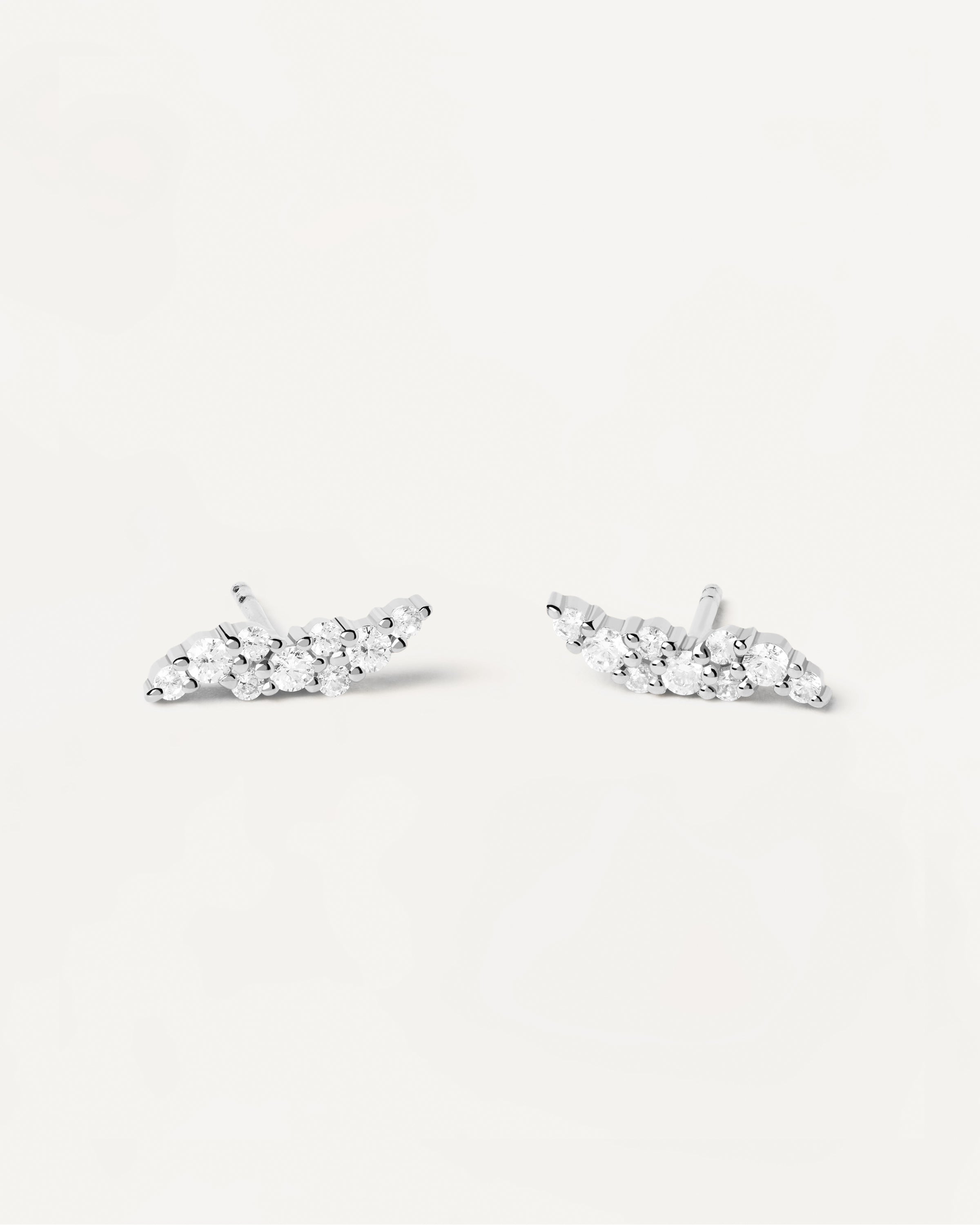 Pendientes Natura en Plata Auténtica - Diseño Exclusivo y Duradero