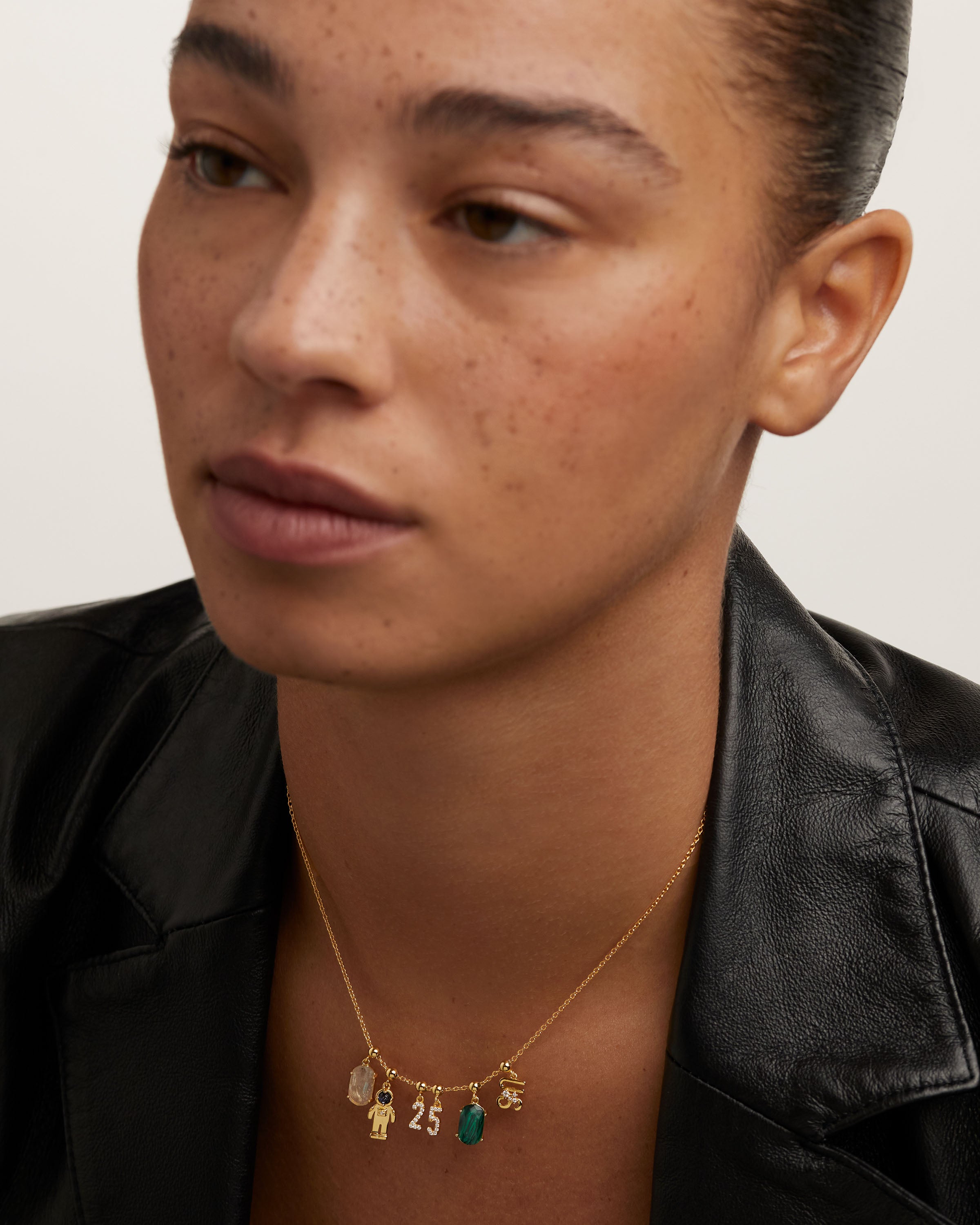 Encanto Americano: Accesorios Únicos con Estilo Vibrante y Diseño Exclusivo