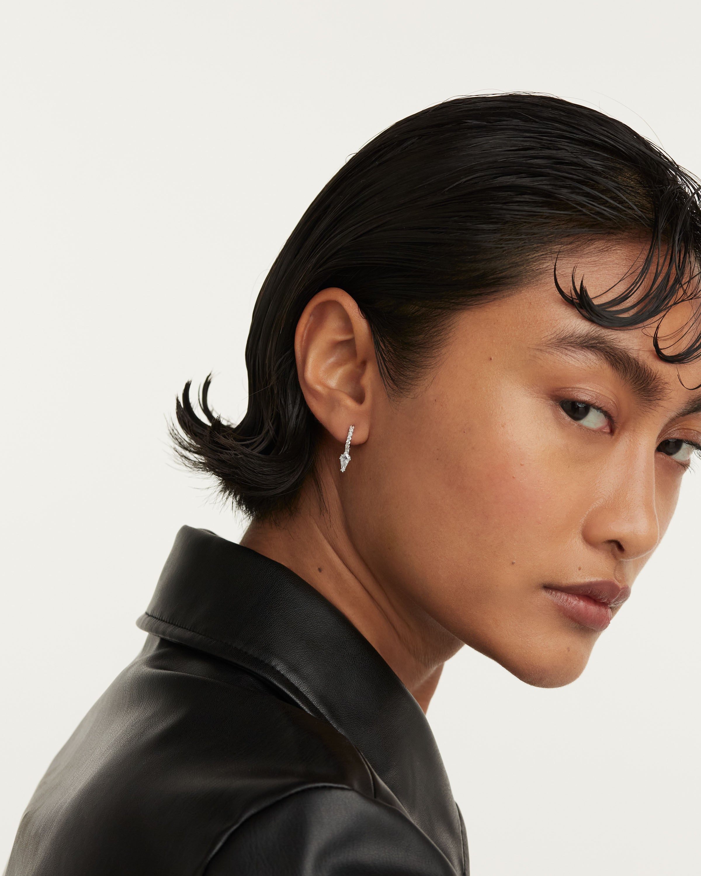 Arete de Plata Estilo Manila - Diseño Elegante para Mujer (Pieza Única)