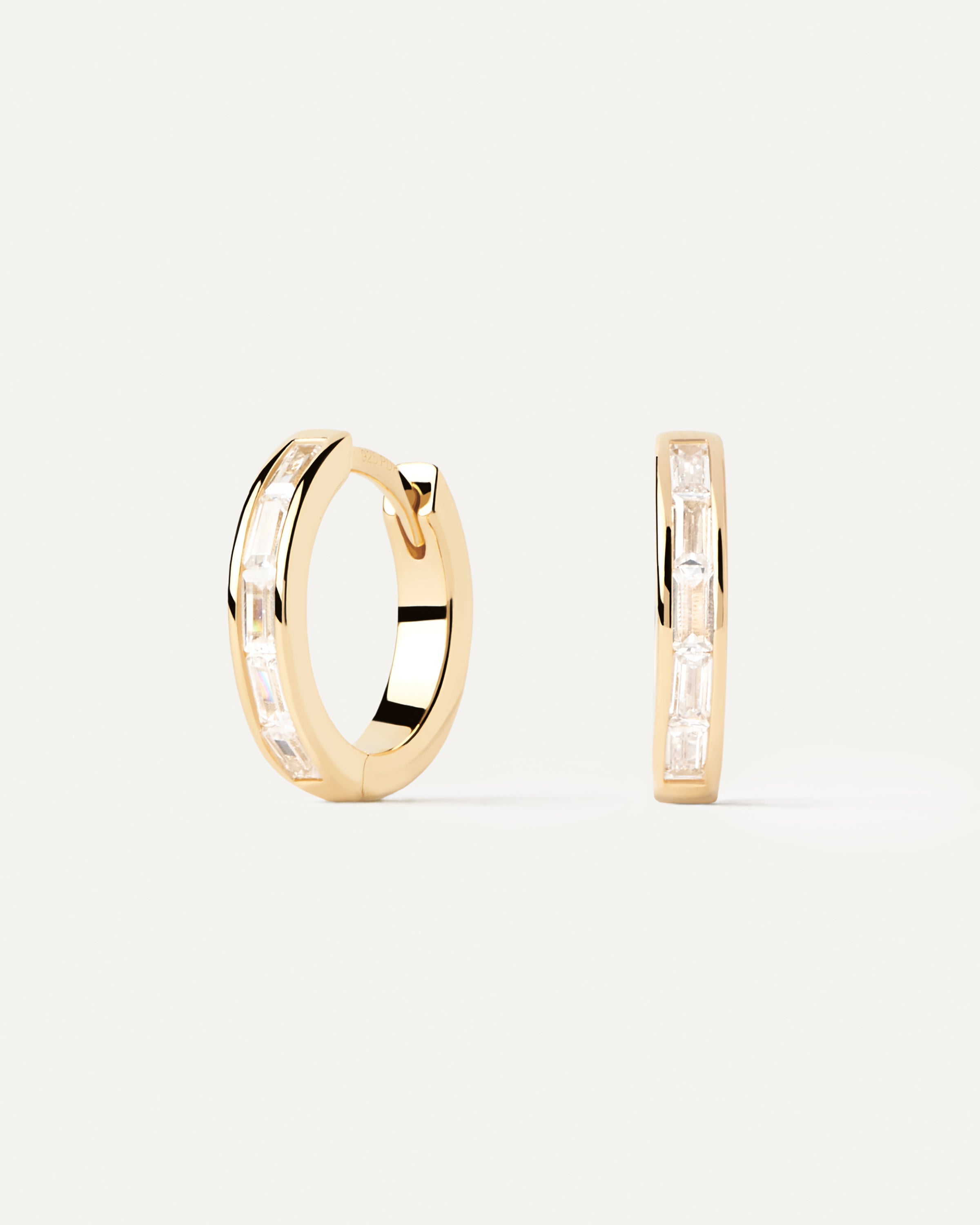 Aros Elegantes Viena - Joyería en Plata Estilo Minimalista