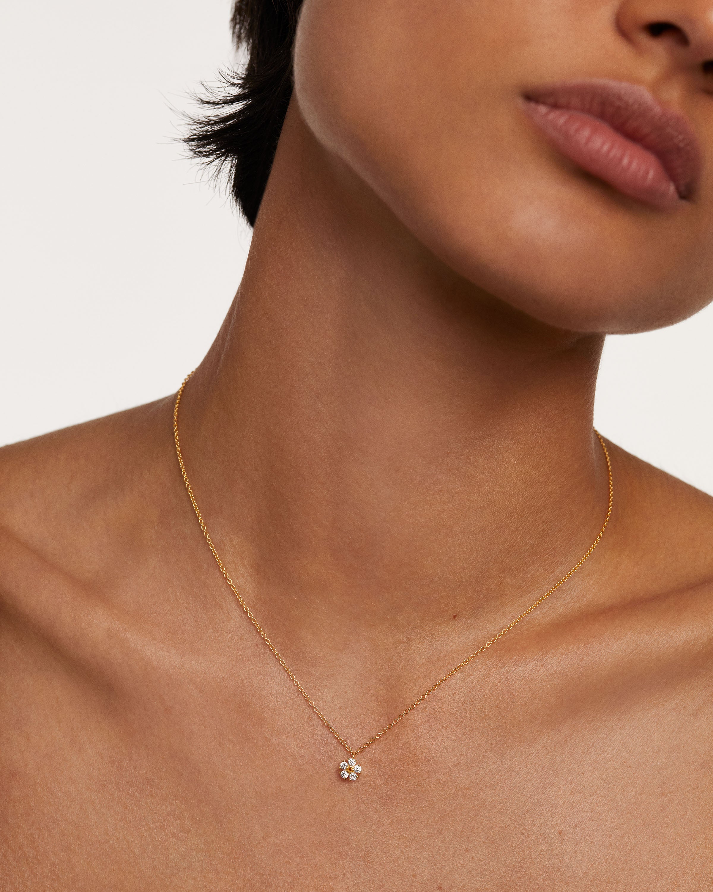 Collar Elegante con Diseño de Margarita para Mujer