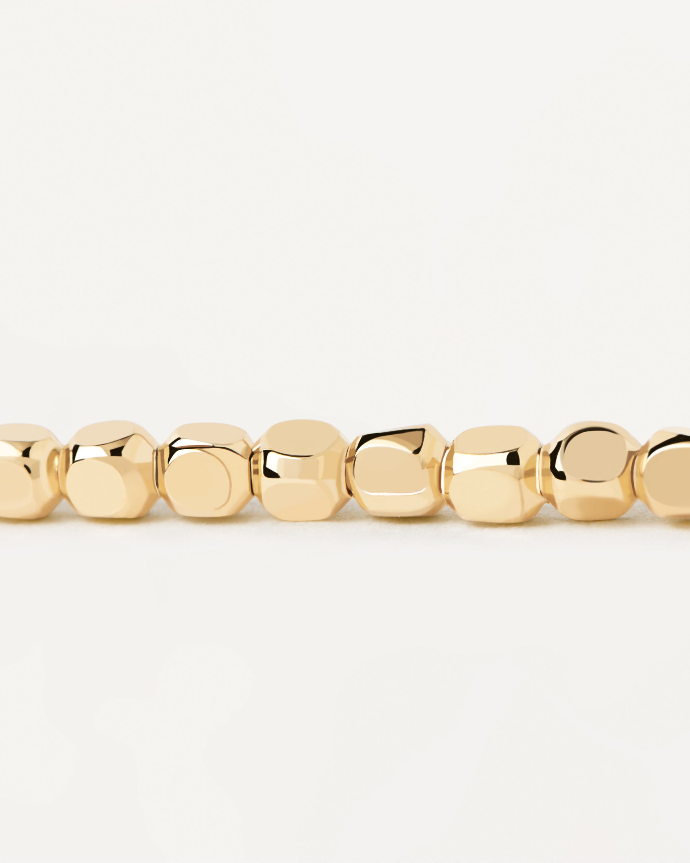 Elegante Collar de Cadena Inspirado en el Estilo Náutico con Detalles Brillantes