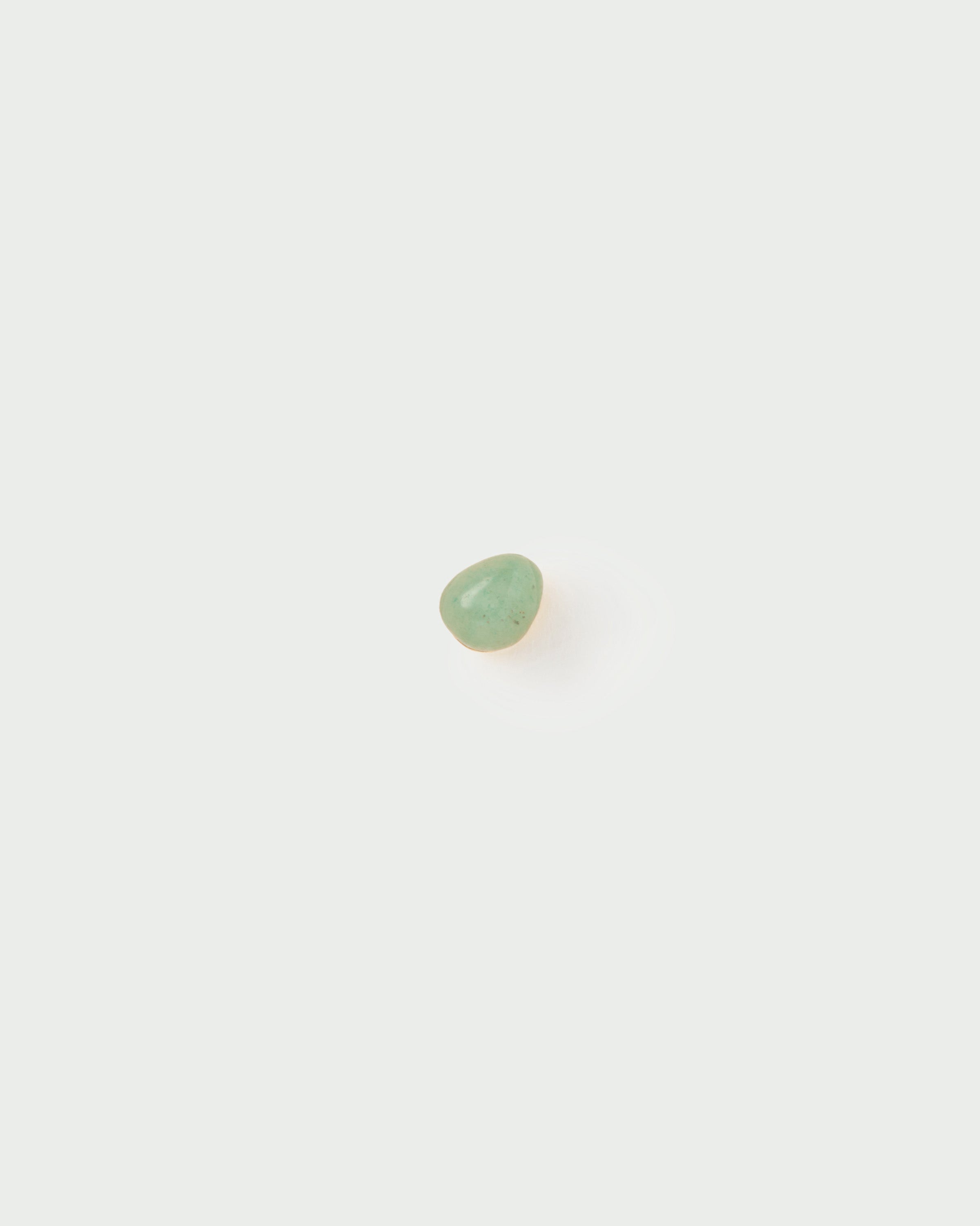 Pendiente de presión elegante con piedra aventurina verde - Joyería natural en plata esterlina