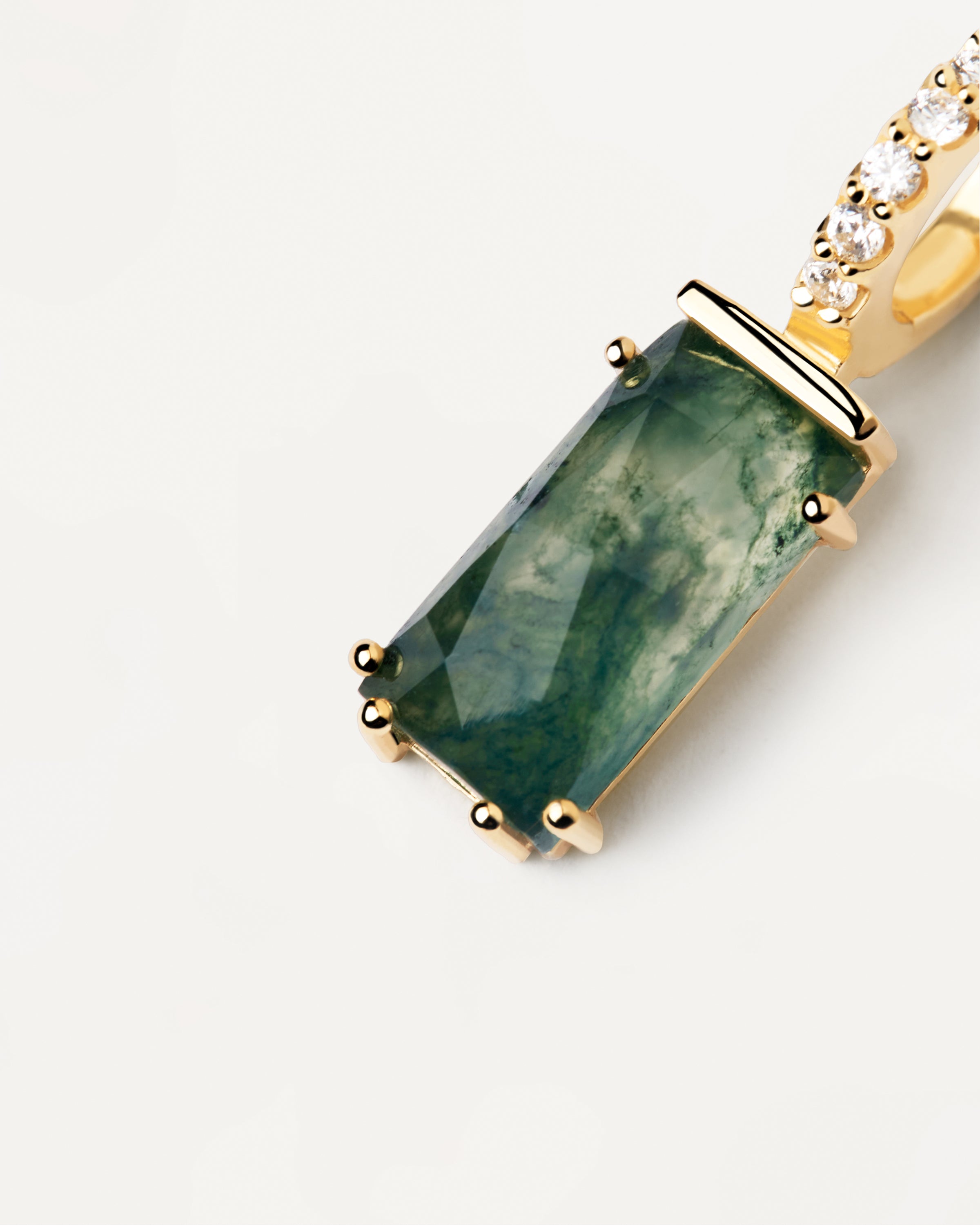Pendiente Único de Ágata Musgo Kaori - Diseño Artesanal Bohemio