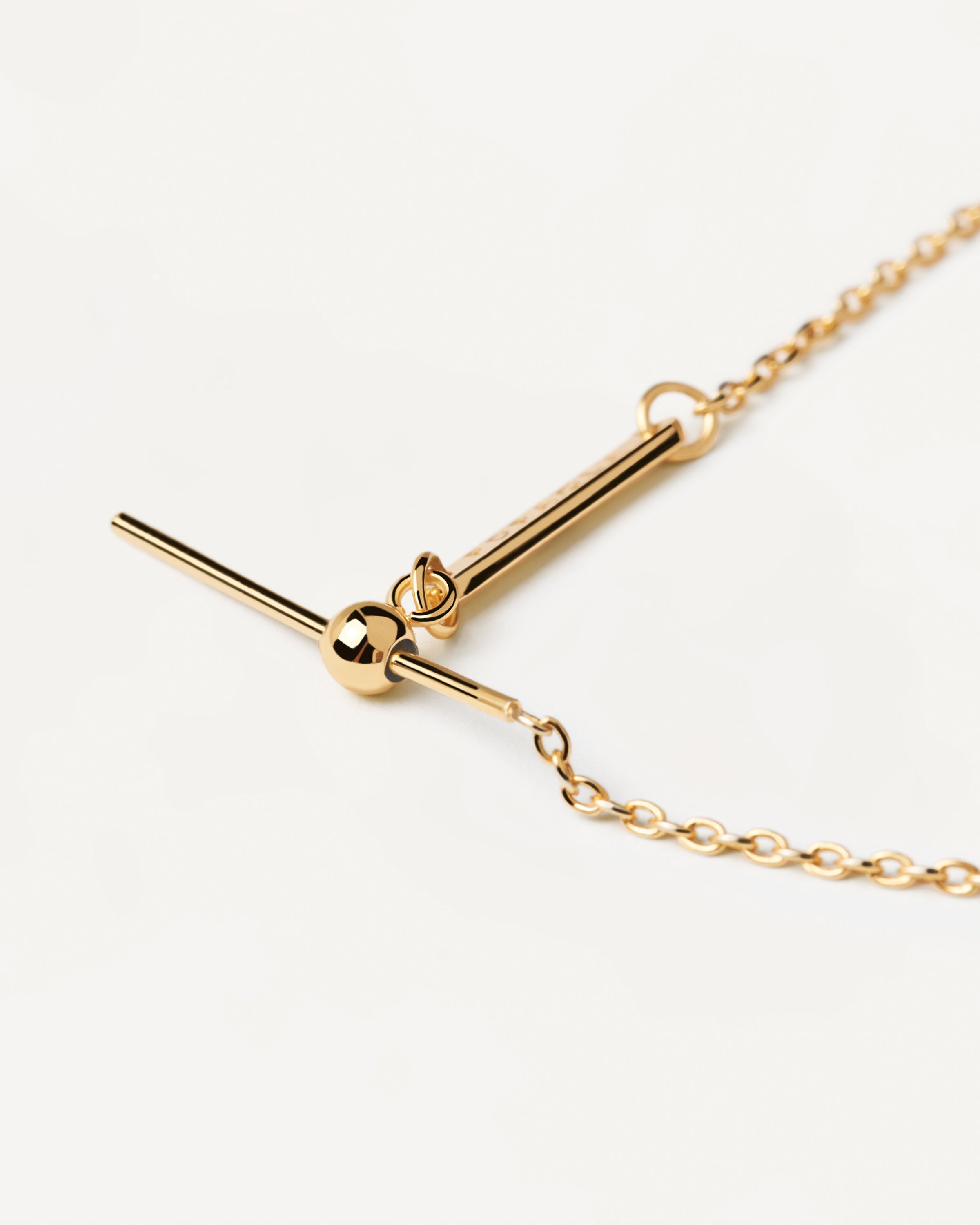 Collar de Cadena con Dijes Elegantes