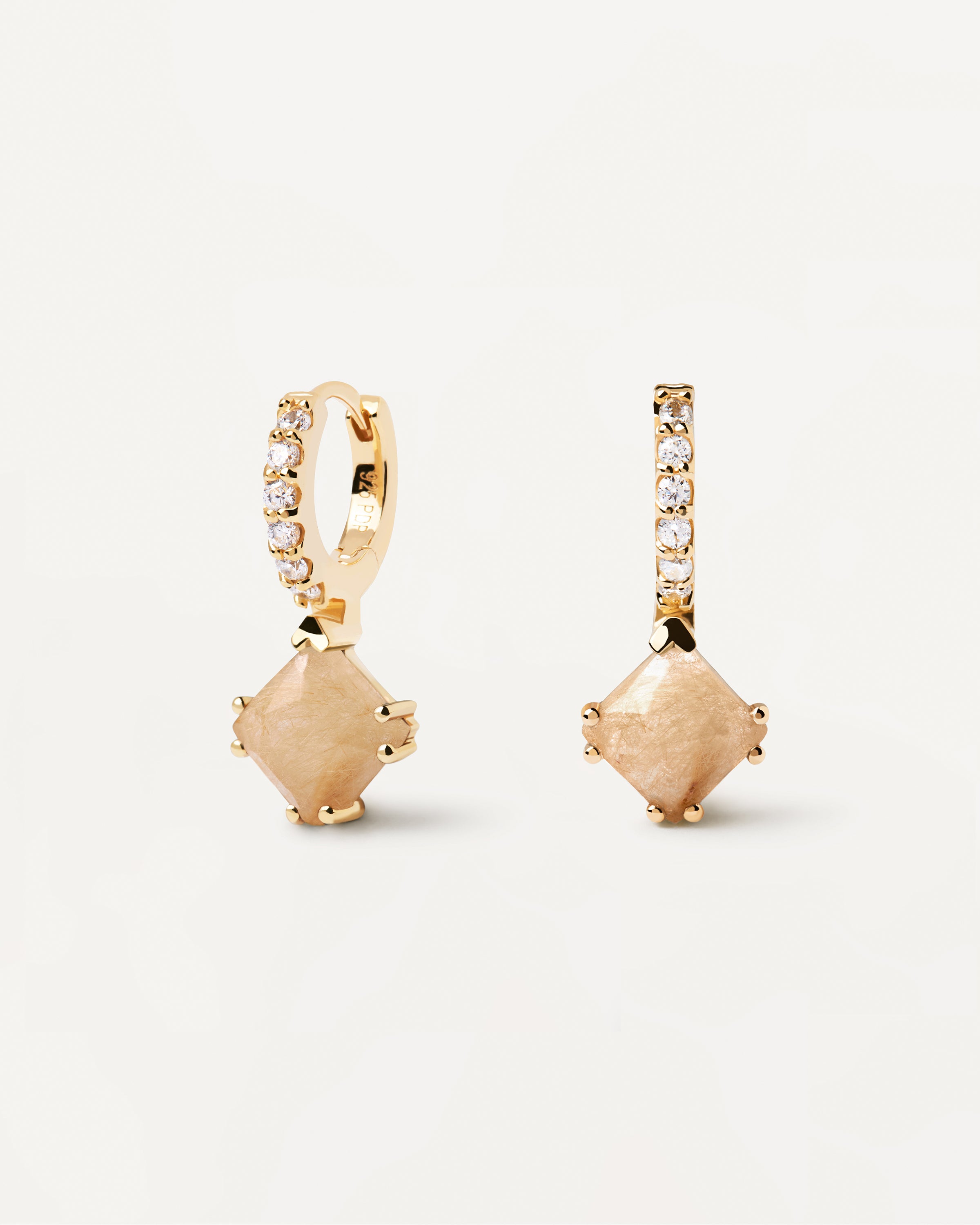 Pendiente Exclusivo de Cuarzo Rutilado Fuji - Joyería Única en Diseño Individual