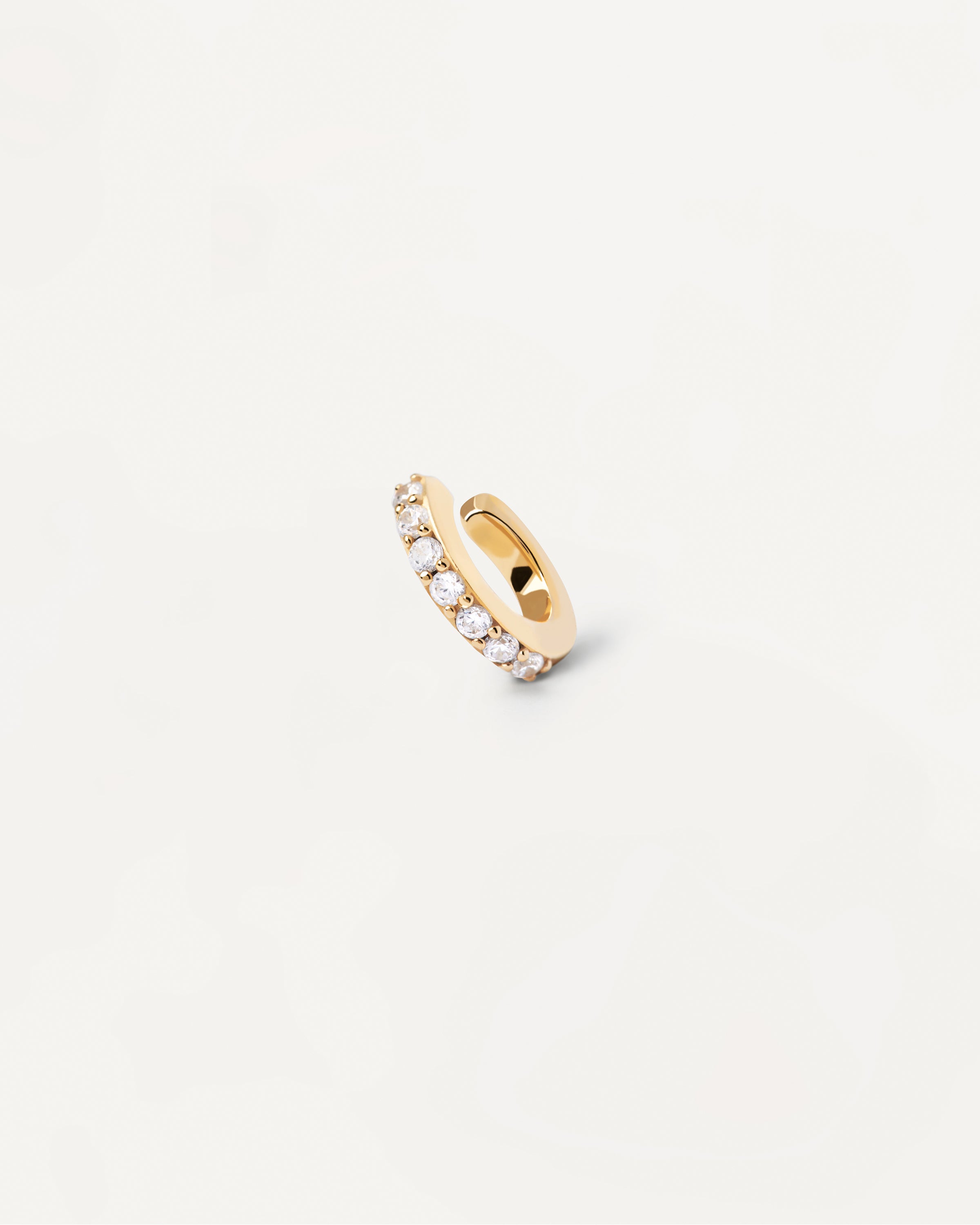 Aro de Oreja Alex - Diseño Exclusivo en Plata para Mujer
