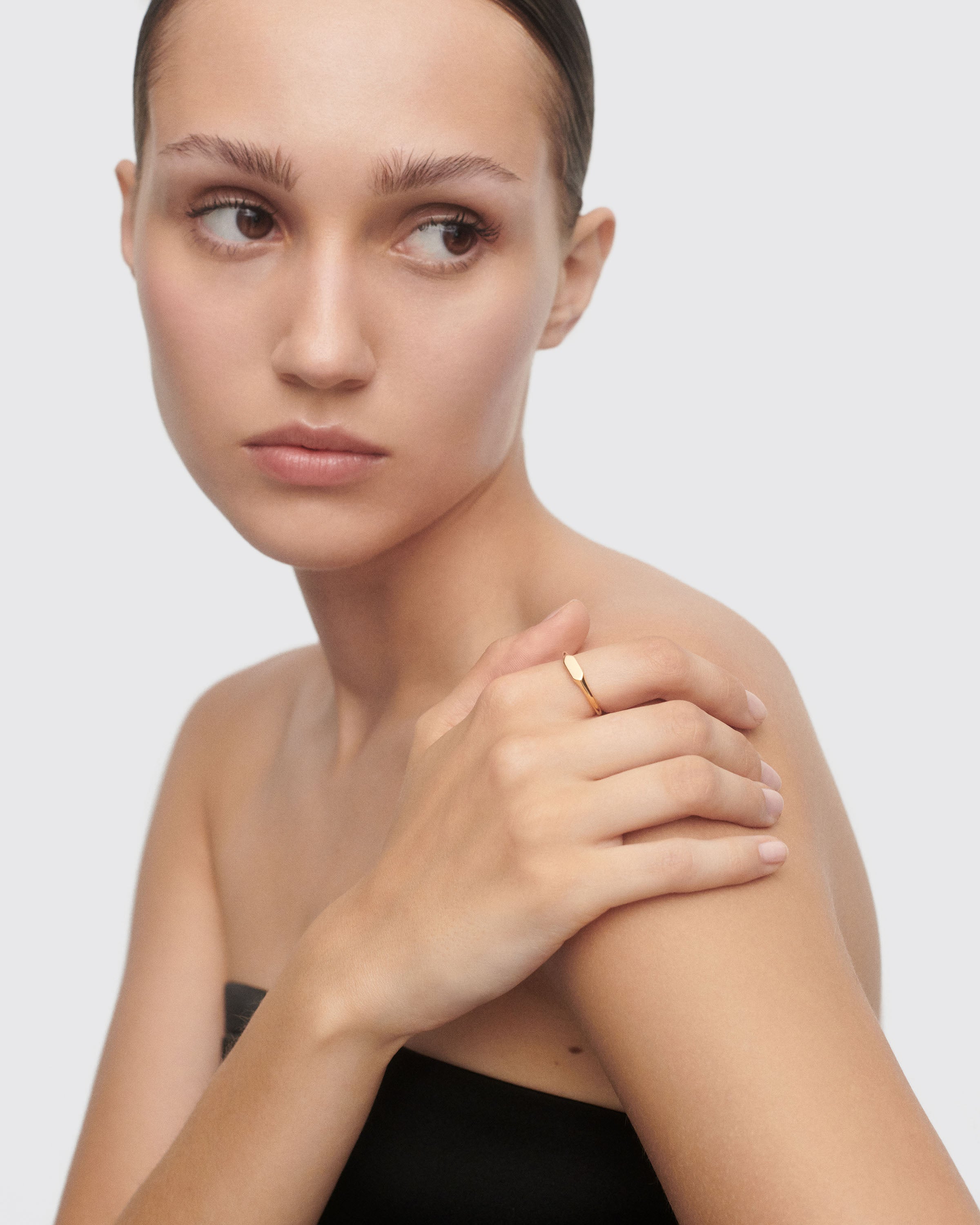 Sello Hexagonal para Joyería - Anillo Minimalista con Grabado Personalizable