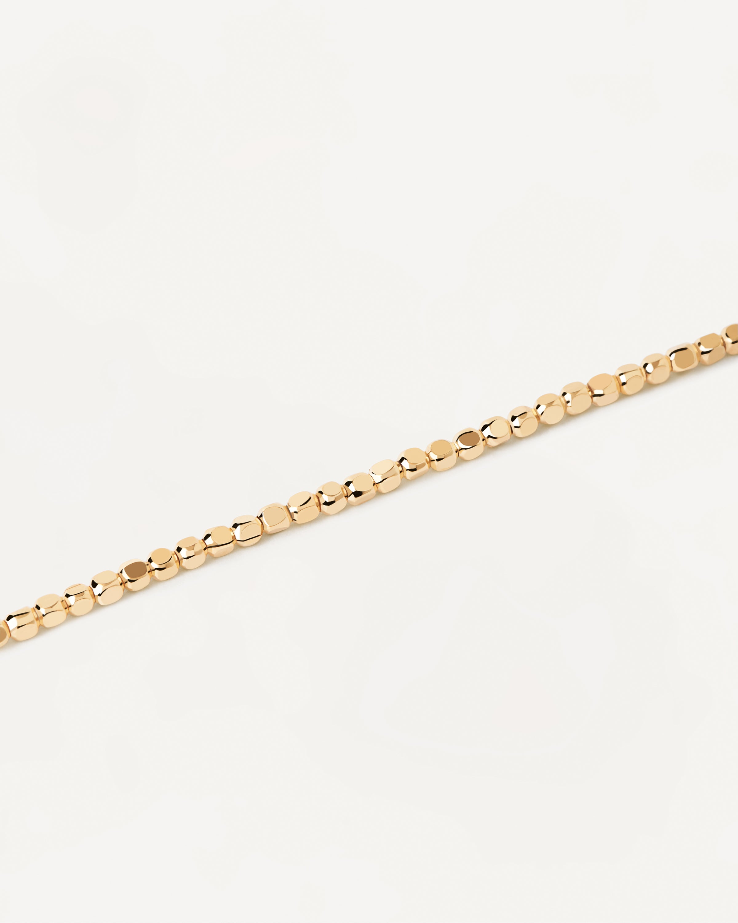 Elegante Collar de Cadena Inspirado en el Estilo Náutico con Detalles Brillantes