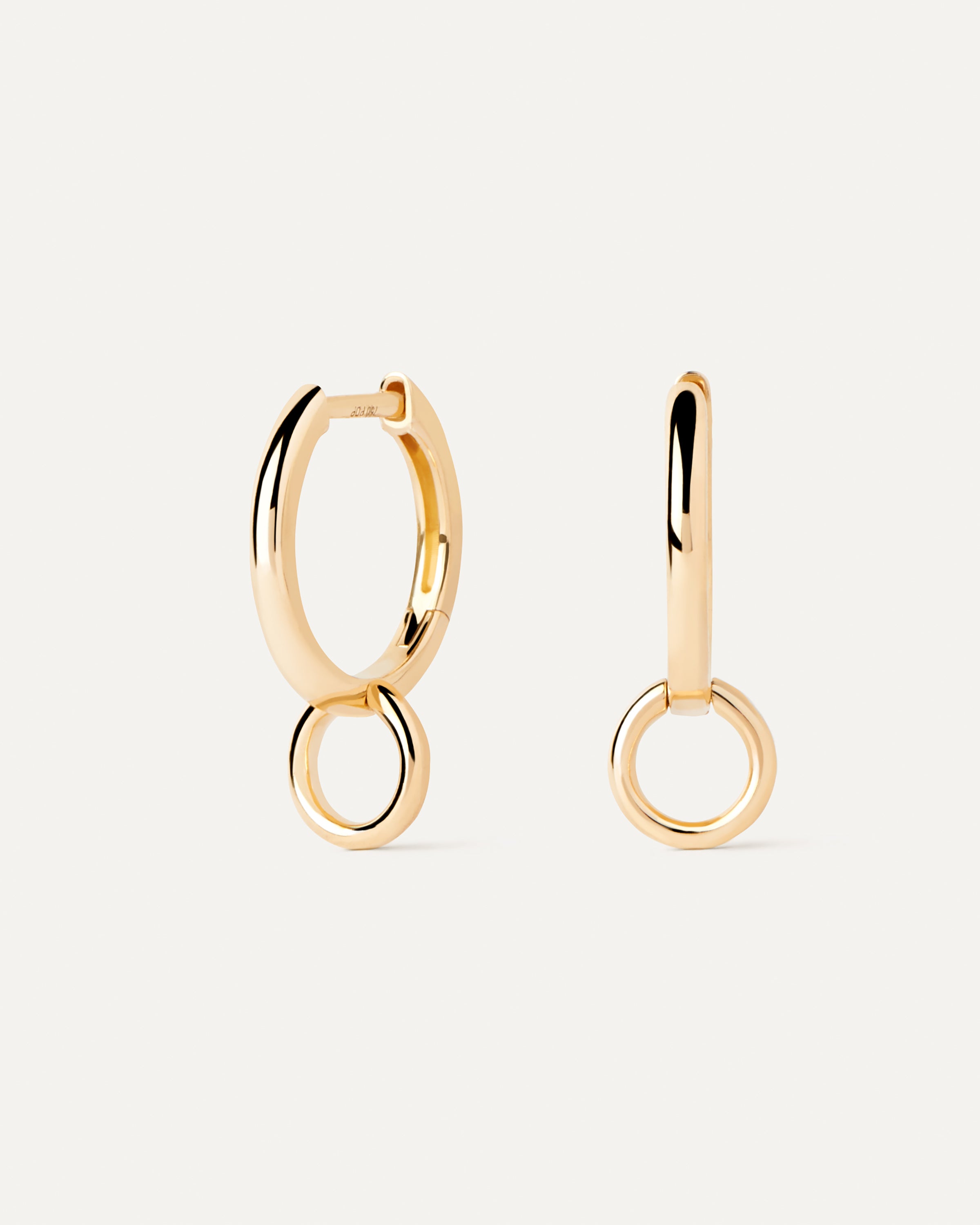 Aro Circular Dorado de Un Solo Diseño