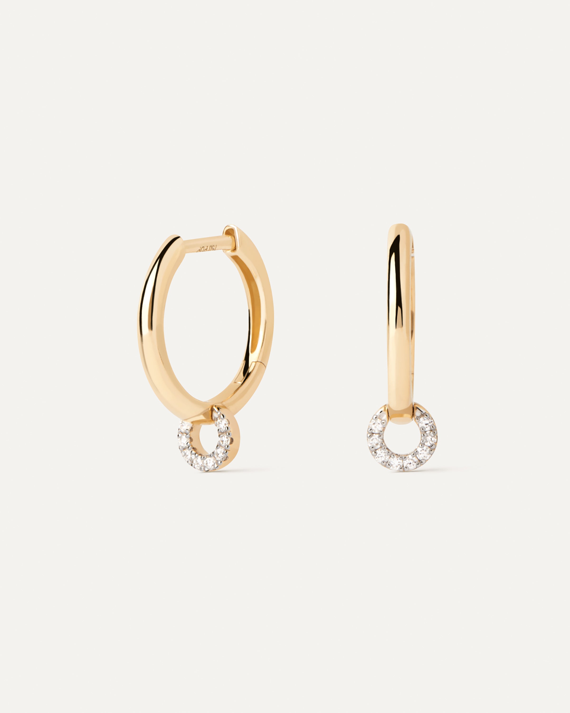Argolla Única de Oro con Diamantes Brillantes - Diseño Circular Elegante