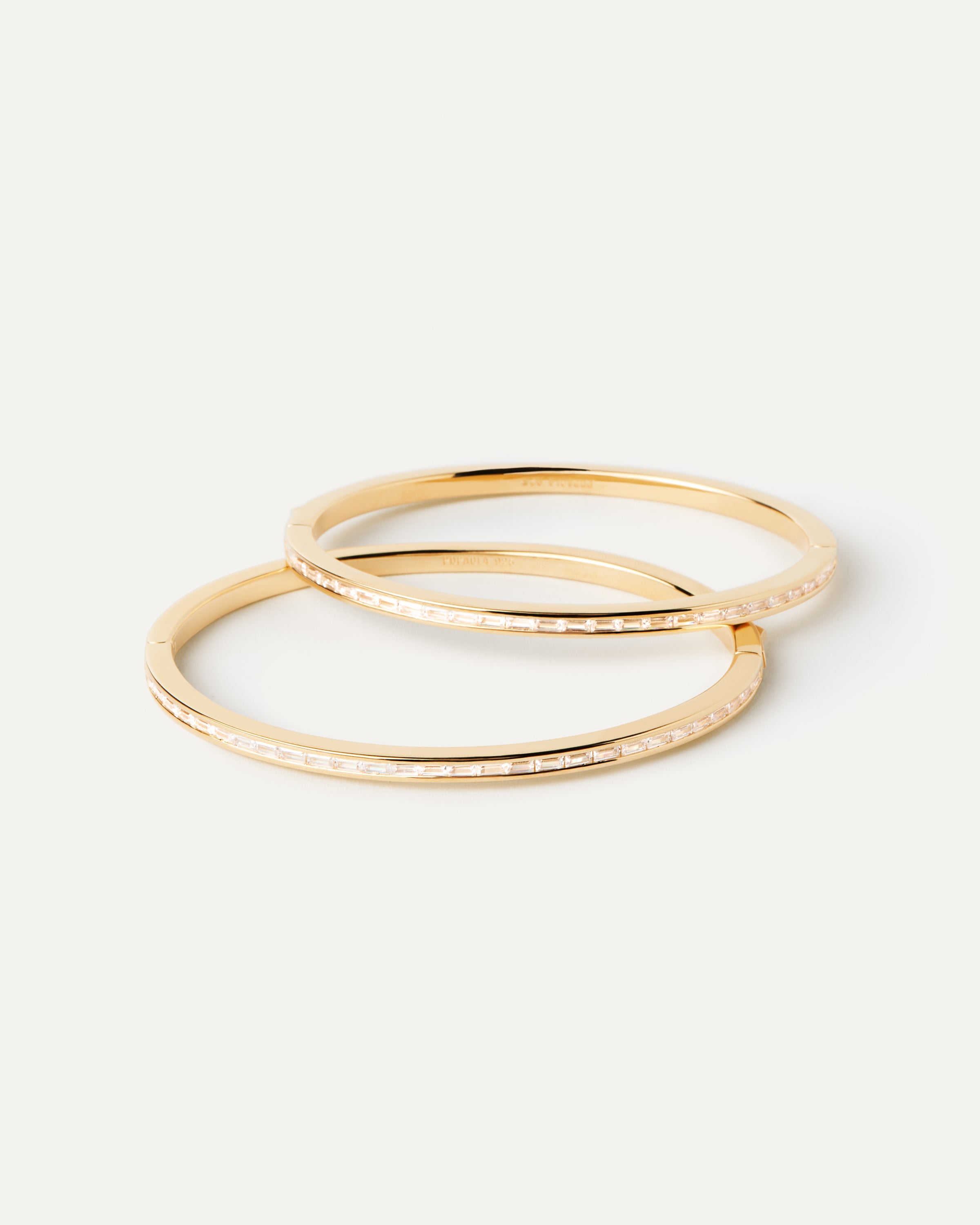 Pulsera Viena Elegante - Brazalete Minimalista en Acero Inoxidable para Mujer