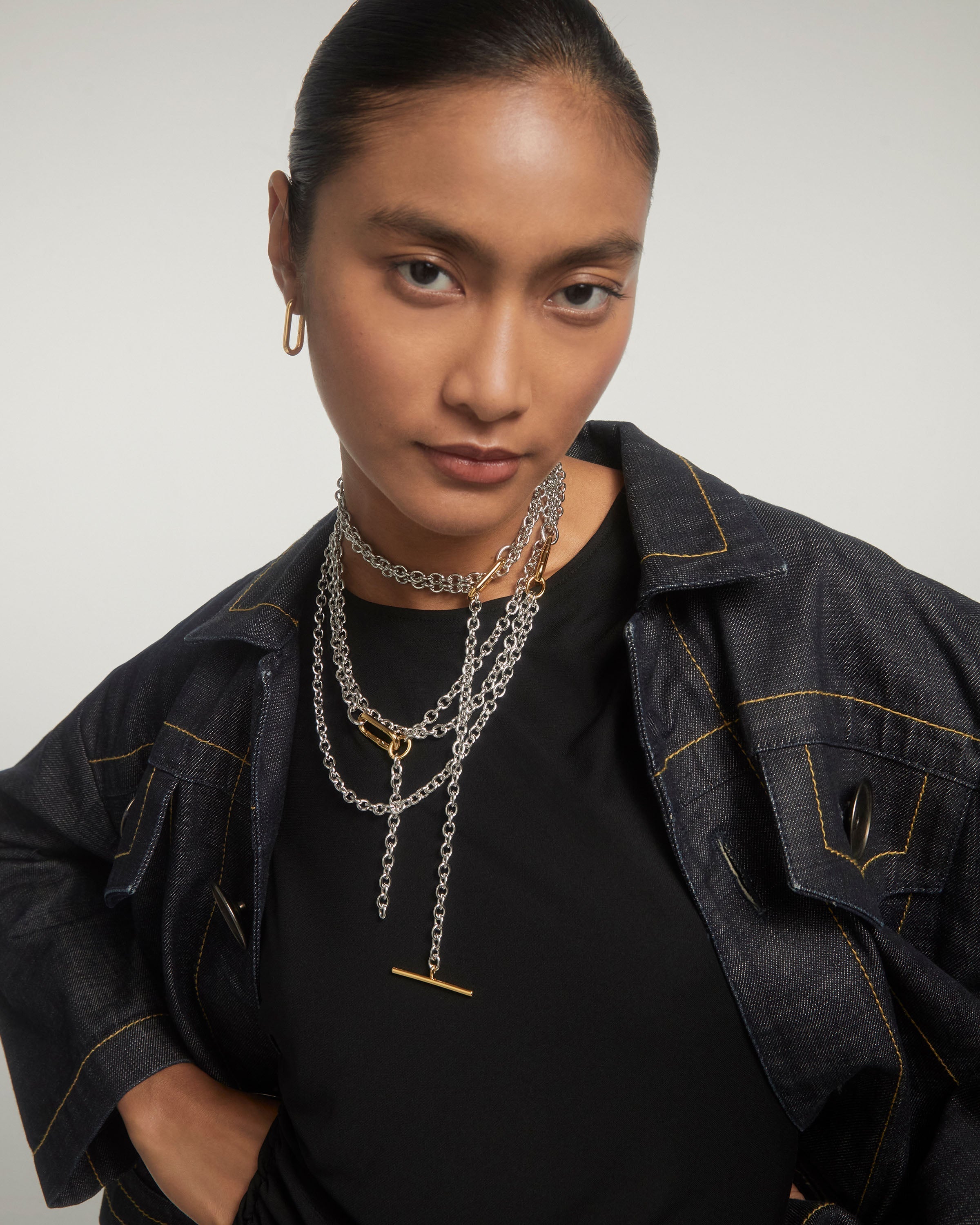 Aros de Ritmo Modernos con Diseño Único para Mujer - Pendientes de Moda en Plata Brillante