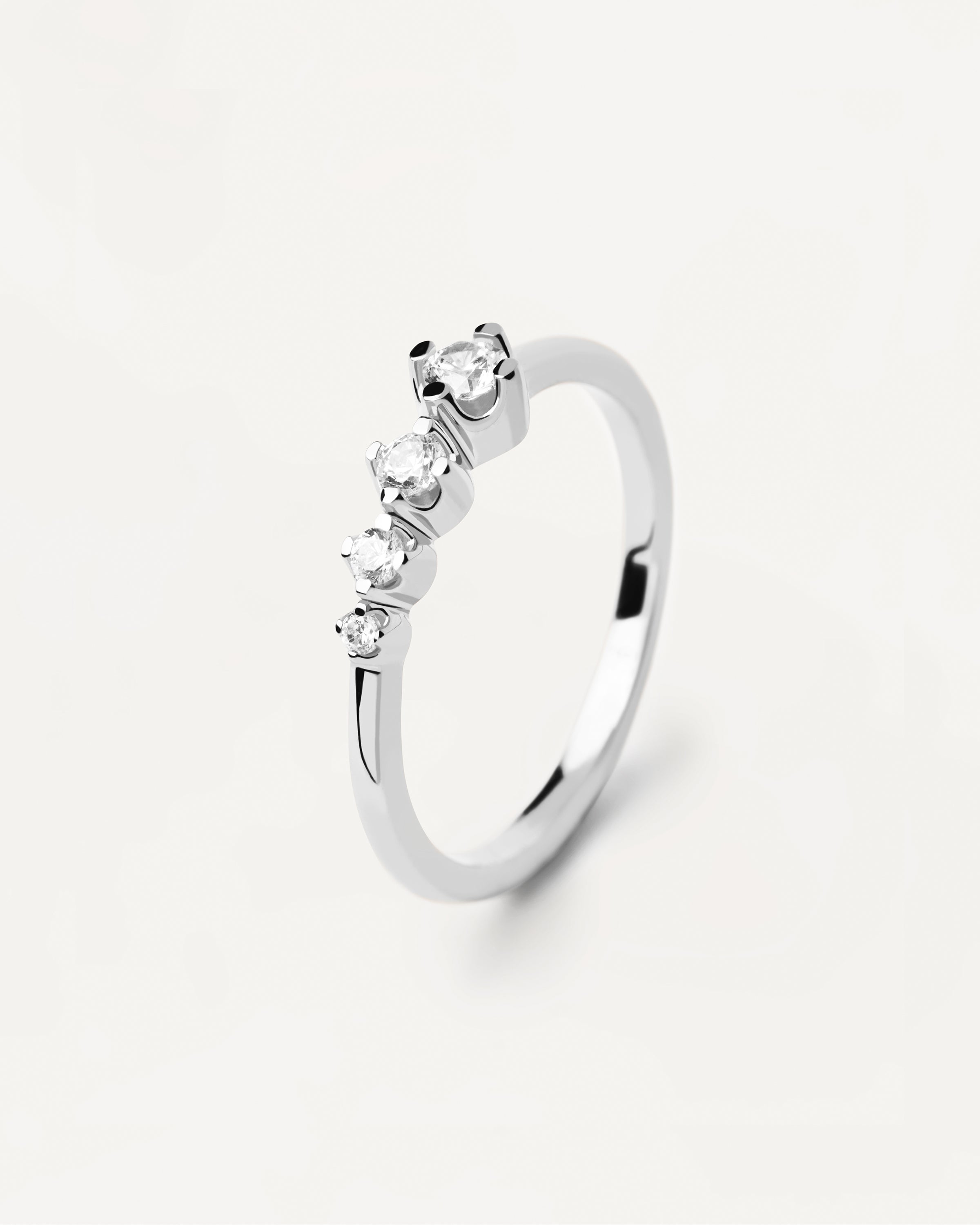 Anillo de Plata con Destello Brillante
