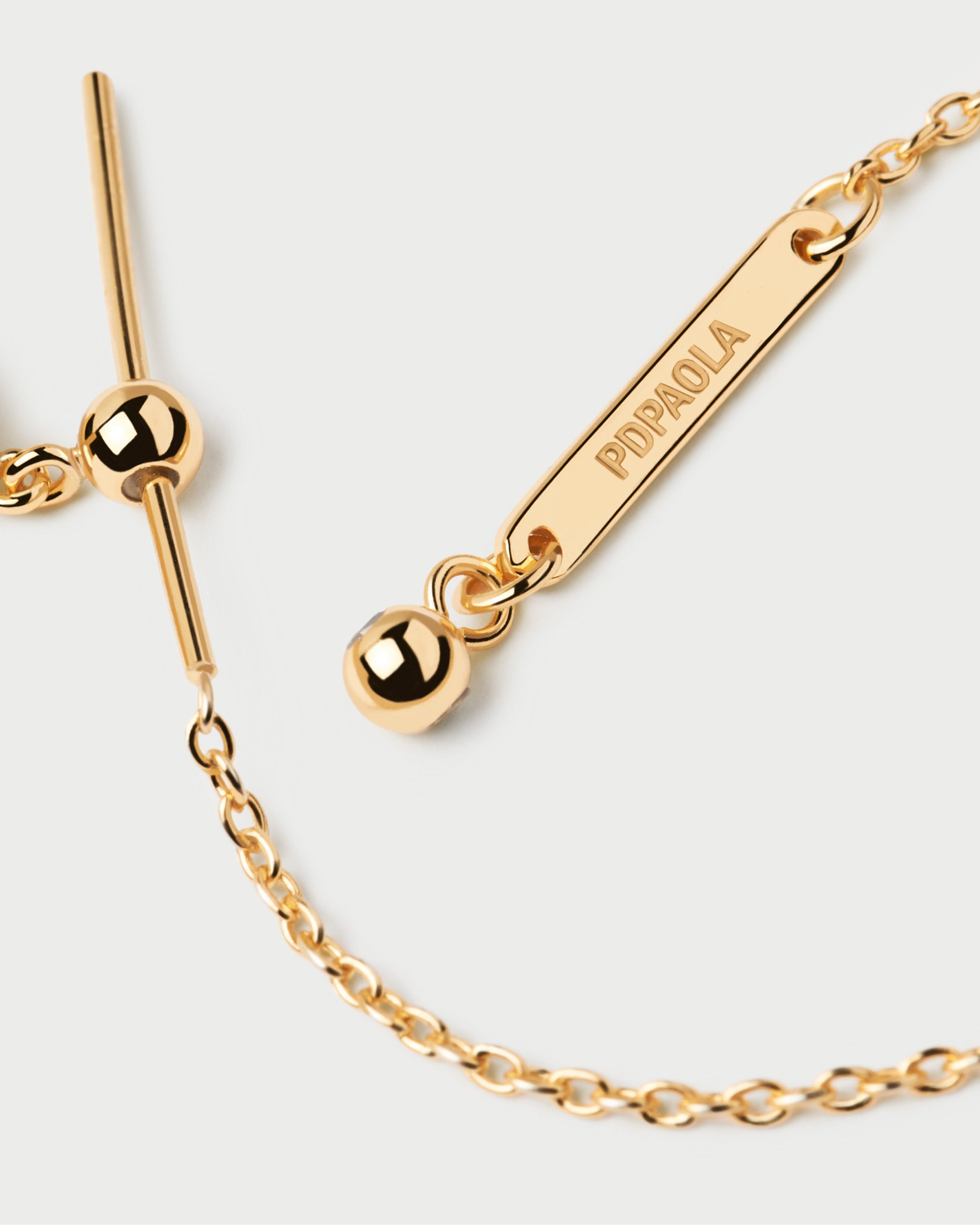 Collar de Cadena con Dijes Elegantes