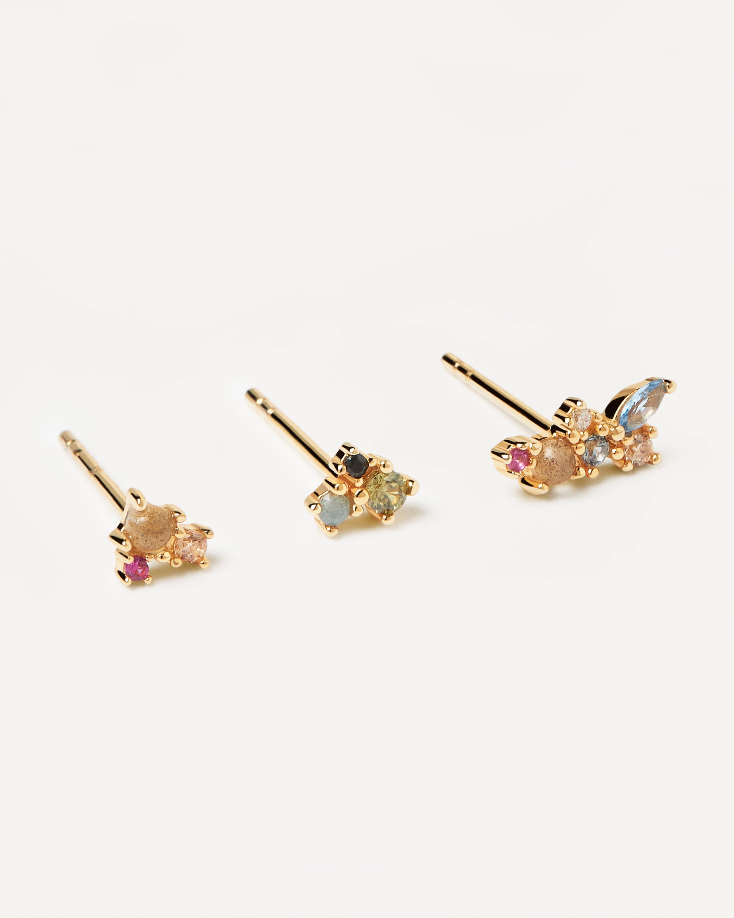 Aretes Artísticos Paleta de Tintes - Juego Elegante con Diseño Multicolor para Ocasiones Especiales